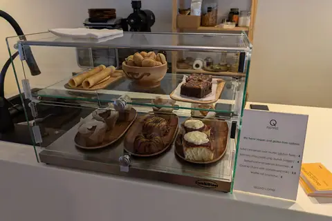 Pleesecakes photo 3