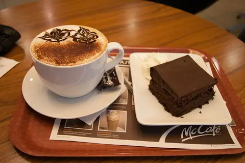Pleesecakes photo 4